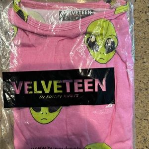 Bunny Knots Velveteen set (top & bottom) size 4